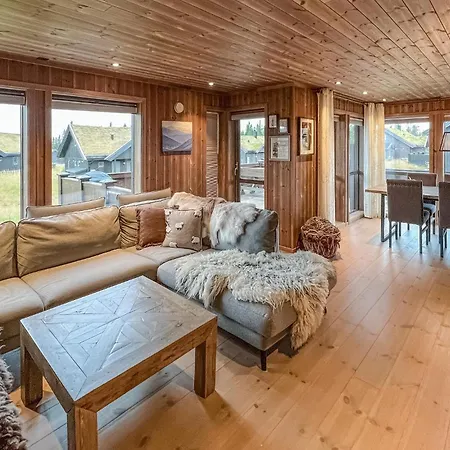 Holiday home Lovely In With Wifi